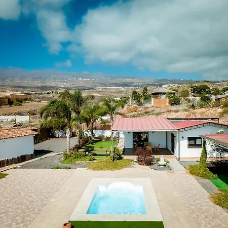 Sol Sea Views, Private Pool, Privacy Appartement *